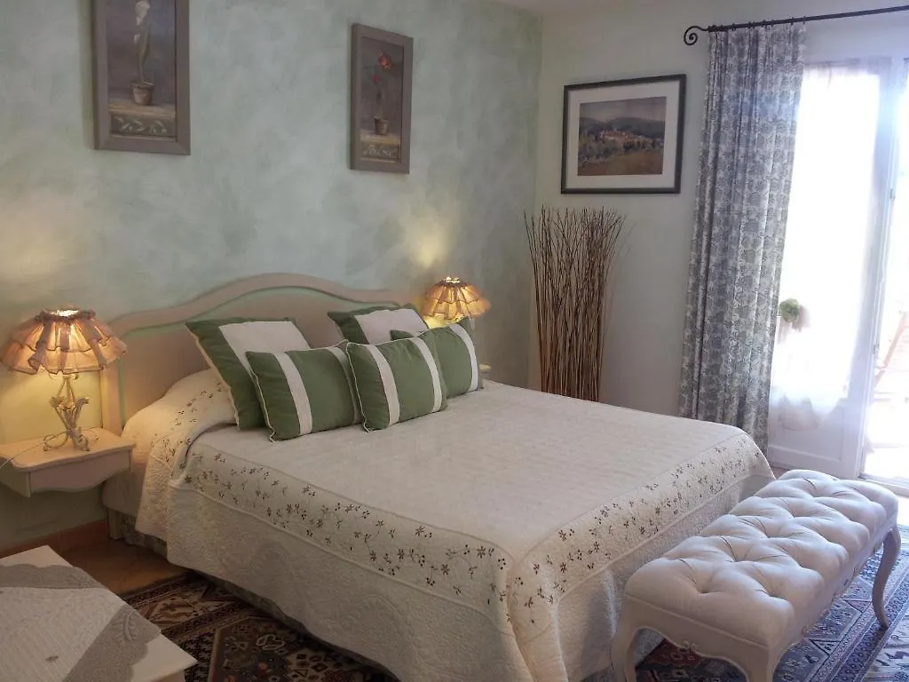 Hotel Le Colombier Villecroze 3*,  France