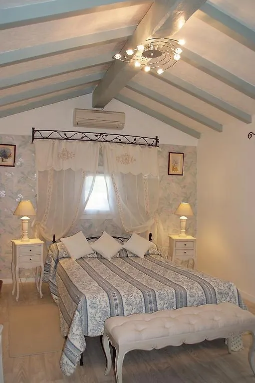 ***  Hotel Le Colombier Villecroze France